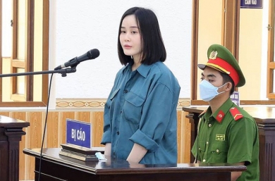 Hotgirl Tina Dương và bản án sơ thẩm 11 năm tù